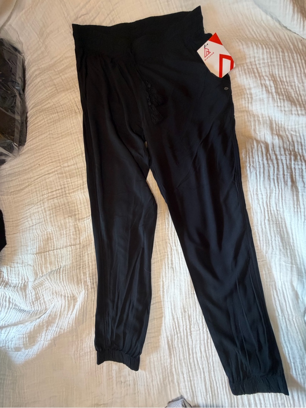 Women's Black Elastic Waist Jogger Pants